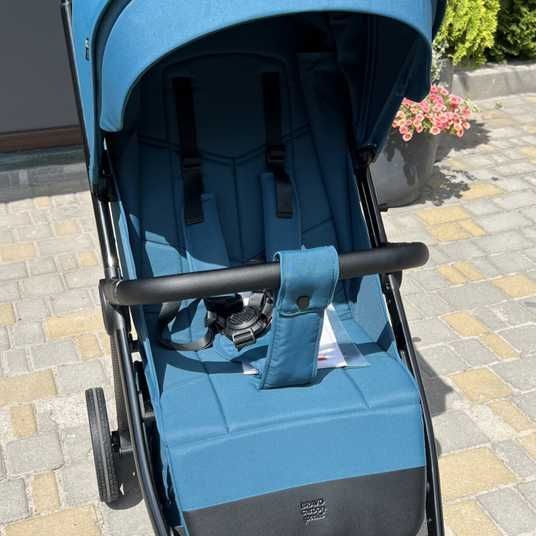 ᐉ Прогулочная коляска Carrello Bravo Carbon CRL-5530 Azure Blue