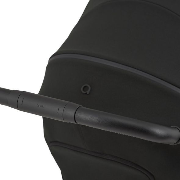 Купити Прогулянкова коляска Anex Air-X&sup2; Nero 14 899 грн недорого, дешево