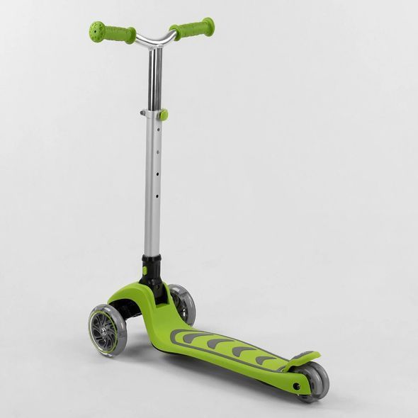 Самокат триколісний Best Scooter Y-00436