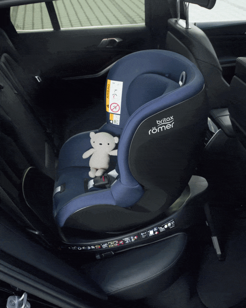 Автокресло Britax Römer Dualfix Plus, вращение на 360°